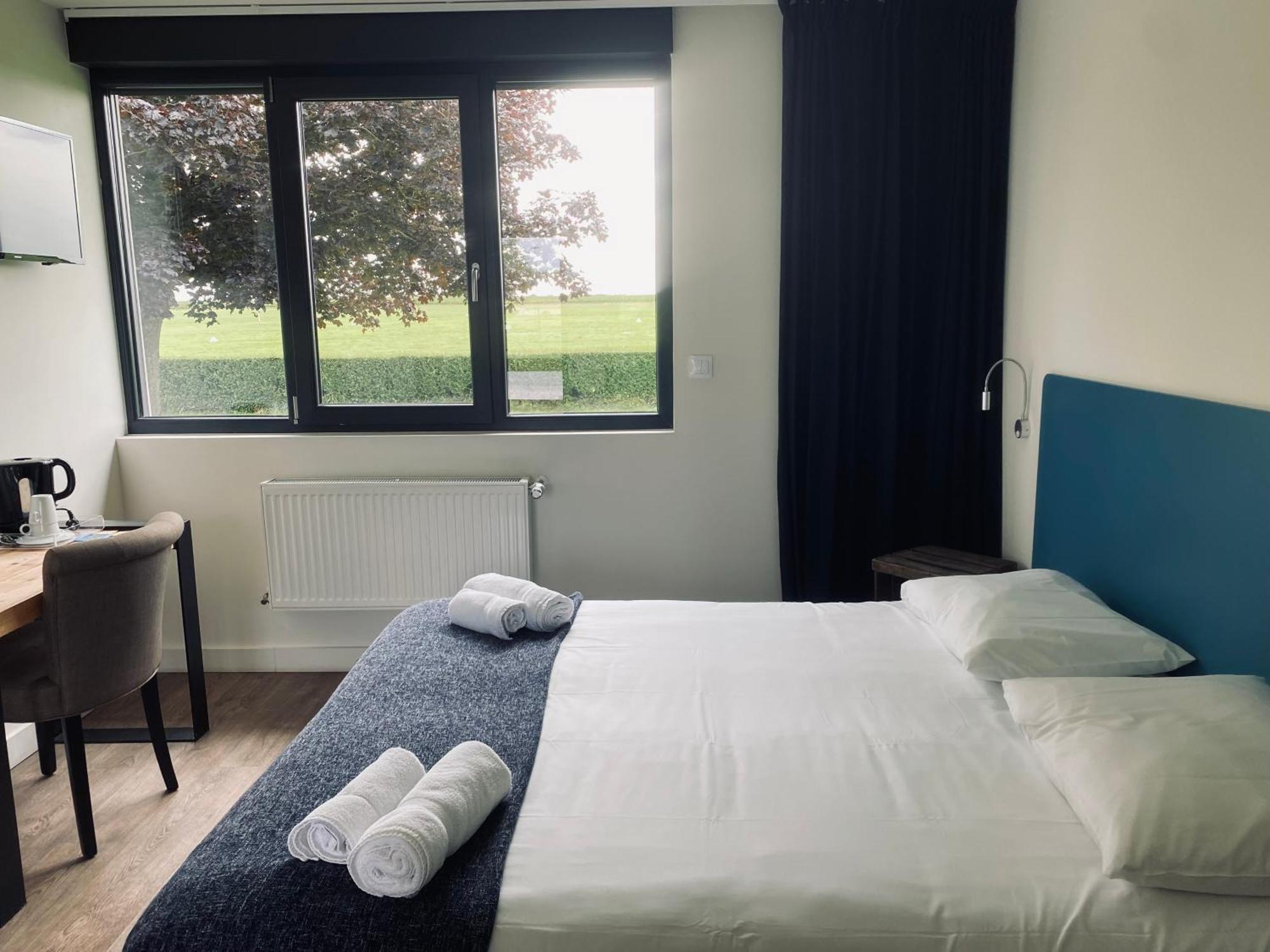 Logis Hotel & Restaurant De L'Aerodrome De La Baie De Somme Buigny-Saint-Maclou المظهر الخارجي الصورة